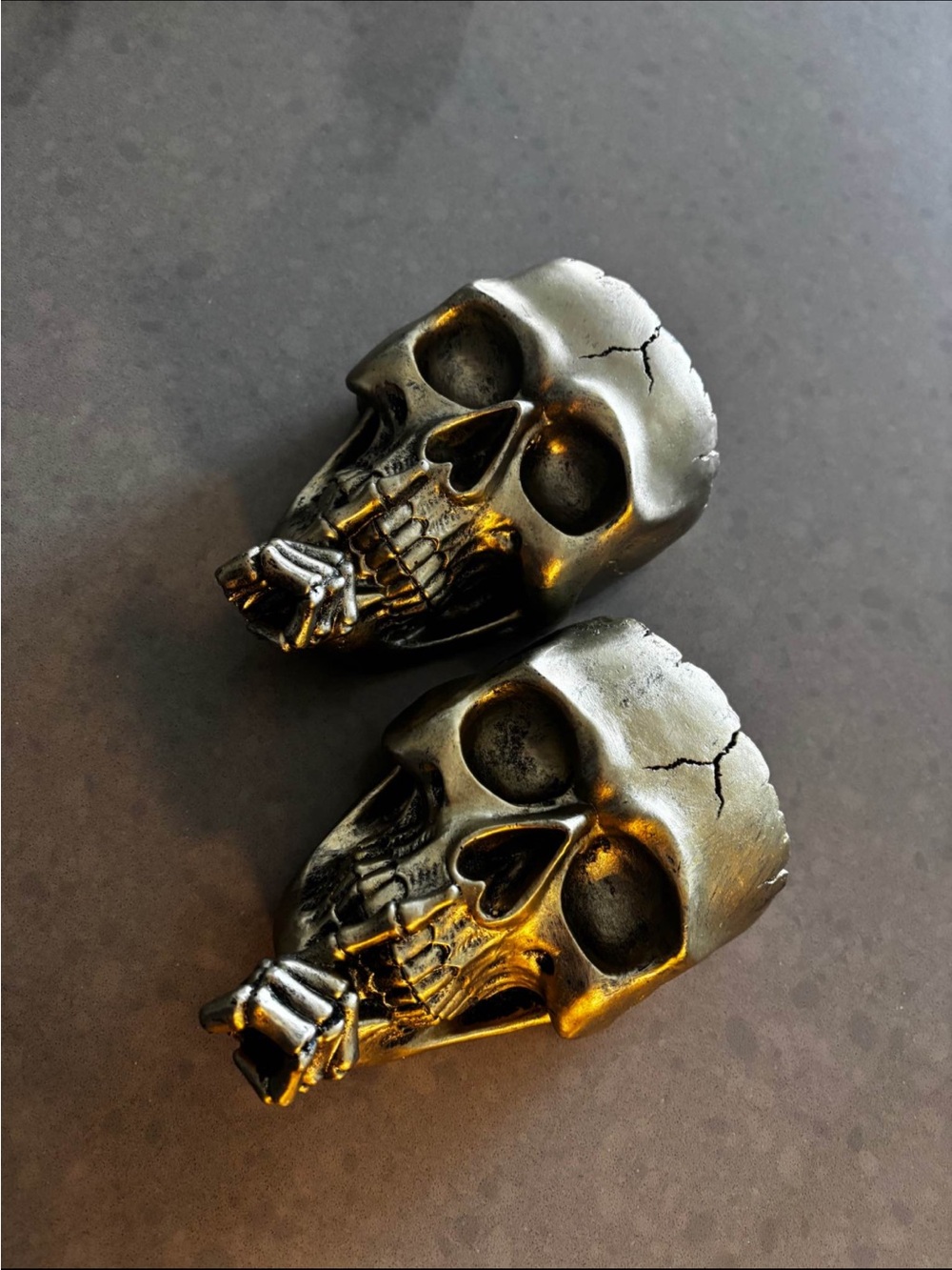 Set of two Gold “Speak no Evil” Skull Planters - Picture 2 of 5